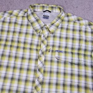 Columbia Shirt Men XXL Titanium Vented Seersucker Short Sleeve Button Up Fishing